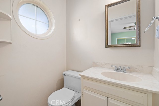 Detail Gallery Image 14 of 26 For 3048 Knoxville Ave, Long Beach,  CA 90808 - 3 Beds | 1/1 Baths