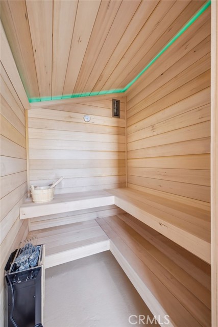 Detail Gallery Image 33 of 43 For 1970 Glassboro, Claremont,  CA 91711 - 4 Beds | 3 Baths