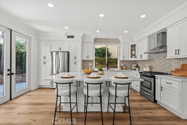 Detail Gallery Image 9 of 41 For 15 Bodega Bay, Irvine,  CA 92602 - 4 Beds | 3 Baths