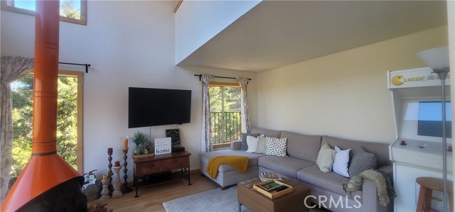 Detail Gallery Image 14 of 75 For 1317 Pinetree, Frazier Park,  CA 93225 - 3 Beds | 2 Baths