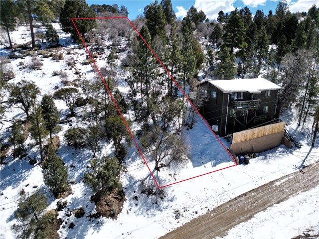 Detail Gallery Image 1 of 1 For 520 Adams Dr, Big Bear City,  CA 92314 - – Beds | – Baths