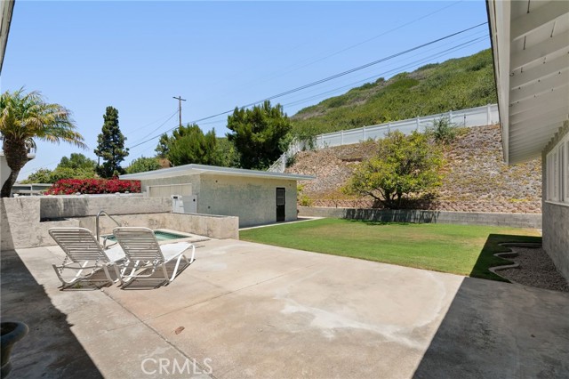 Detail Gallery Image 3 of 27 For 4331 Dauntless Dr, Rancho Palos Verdes,  CA 90275 - 3 Beds | 2 Baths