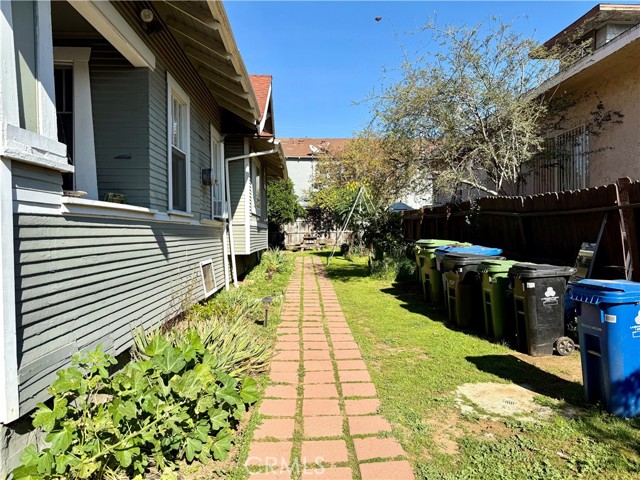 Detail Gallery Image 16 of 16 For 2431 Michigan Ave, Los Angeles,  CA 90033 - 1 Beds | 1 Baths