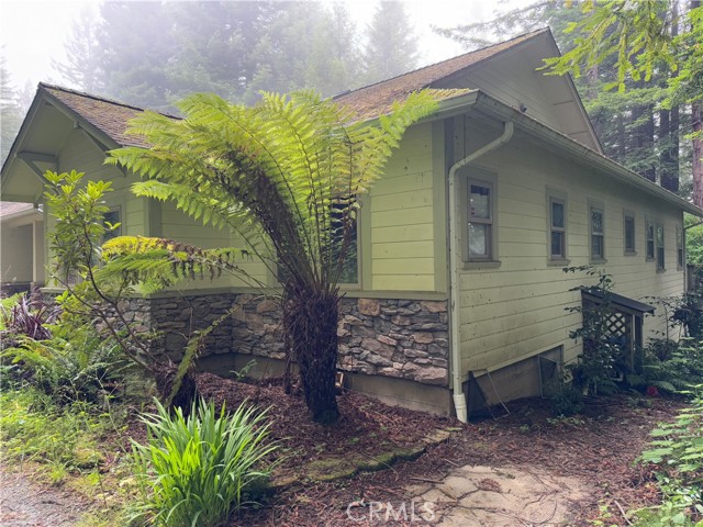 Detail Gallery Image 5 of 12 For 5595 Cummings Rd, Eureka,  CA 95503 - 4 Beds | 3 Baths