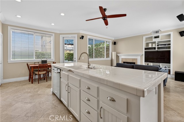 Detail Gallery Image 12 of 56 For 12 Maybeck, Ladera Ranch,  CA 92694 - 5 Beds | 3 Baths