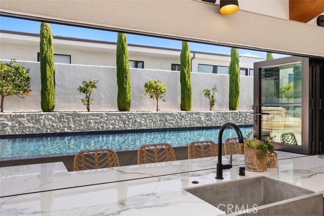 Detail Gallery Image 16 of 69 For 92 Monarch Bay, Dana Point,  CA 92629 - 5 Beds | 5/1 Baths
