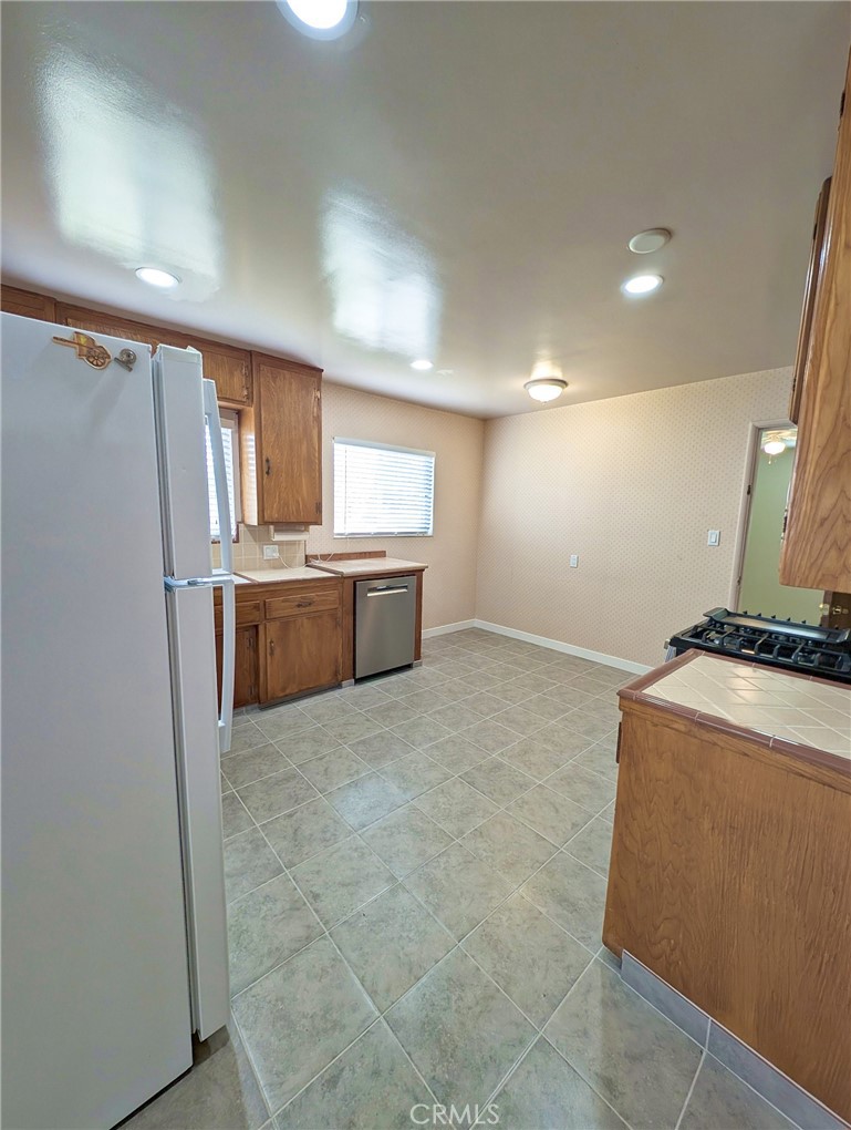 MLS #PI25243081 image #4