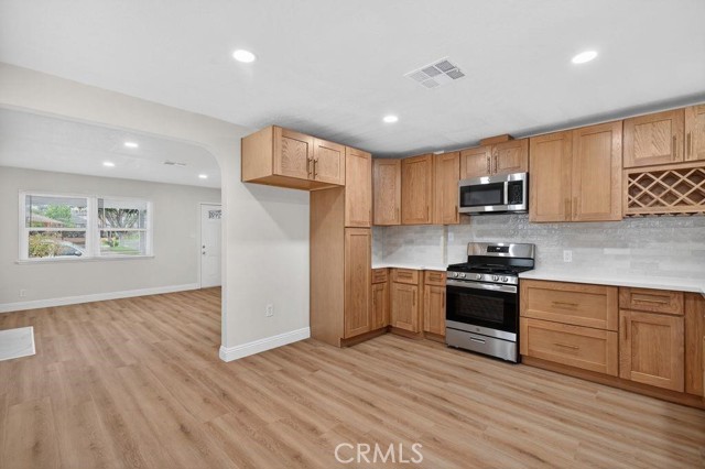 Detail Gallery Image 20 of 49 For 4392 Elm, Long Beach,  CA 90807 - 4 Beds | 2 Baths