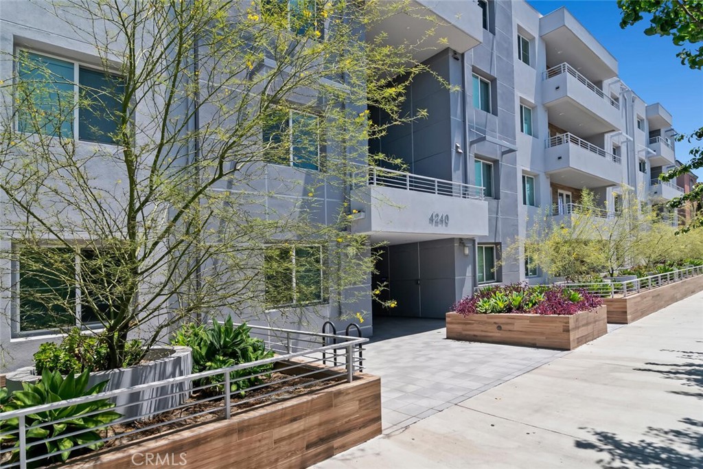 MLS #SR25141762 img 1