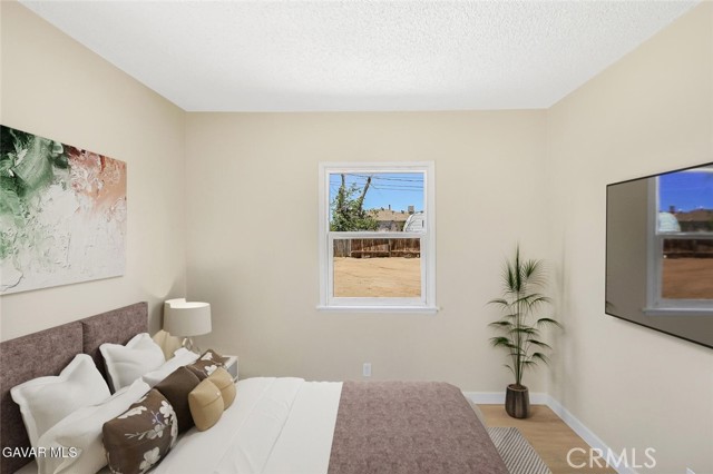 203 E Avenue P4, Palmdale CA: https://media.crmls.org/medias/dc5bc02c-0df9-45a0-802c-9c9e7de4a6c7.jpg