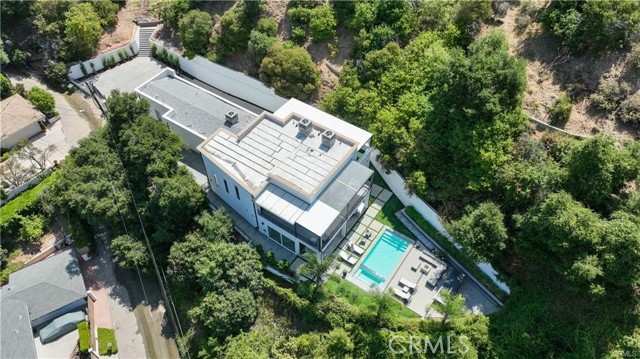 Detail Gallery Image 63 of 65 For 9484 Gloaming Dr, Beverly Hills,  CA 90210 - 4 Beds | 4 Baths