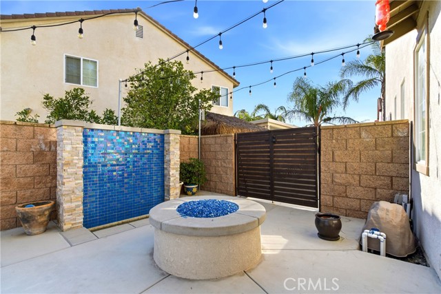 Detail Gallery Image 4 of 42 For 12812 Clemson, Corona,  CA 92880 - 5 Beds | 3 Baths