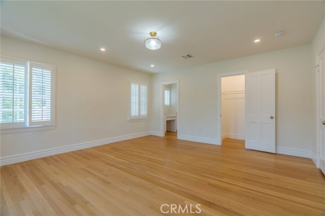 2245 E California Boulevard, San Marino CA: https://media.crmls.org/medias/dc5cbd8a-0465-4618-ab19-6d80f6b16f0e.jpg