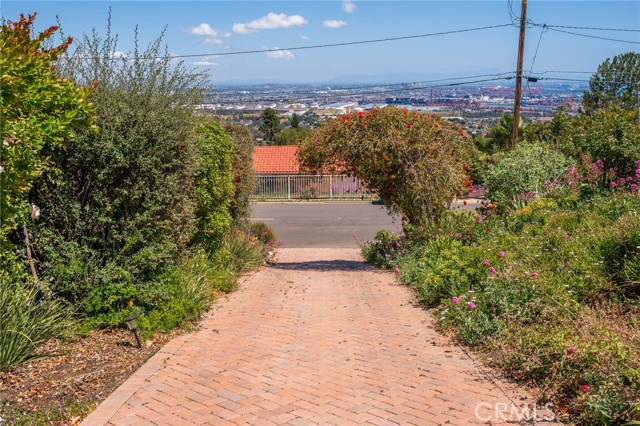 1 Bridle Lane, Rancho Palos Verdes, California 90275, 3 Bedrooms Bedrooms, ,1 BathroomBathrooms,Residential,Sold,Bridle,SB22113109