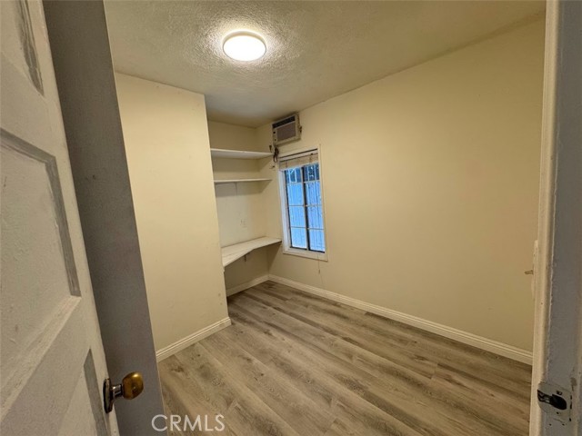 Detail Gallery Image 14 of 30 For 2326 Elmgrove, Los Angeles,  CA 90031 - 7 Beds | 3 Baths