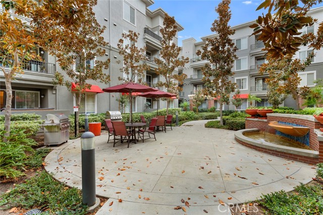 Detail Gallery Image 5 of 23 For 1801 E Katella Ave #1058,  Anaheim,  CA 92805 - 2 Beds | 2 Baths