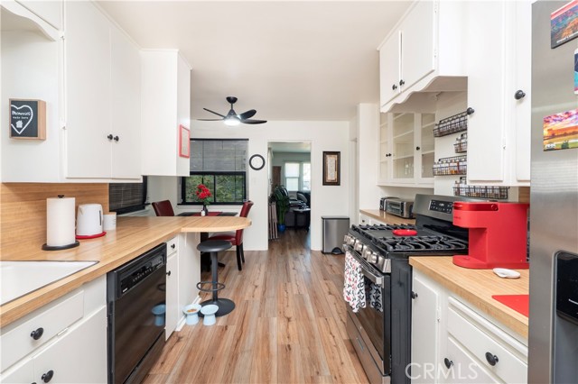 Detail Gallery Image 19 of 57 For 691 N 3rd Ave, Upland,  CA 91786 - 2 Beds | 1/1 Baths