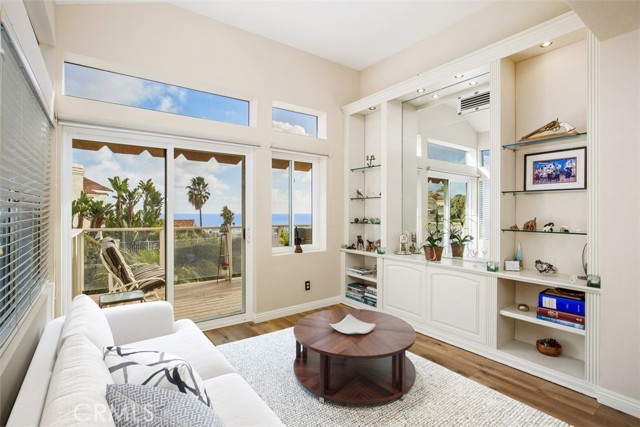 Detail Gallery Image 6 of 37 For 24926 Sea Crest Dr, Dana Point,  CA 92629 - 3 Beds | 2/1 Baths