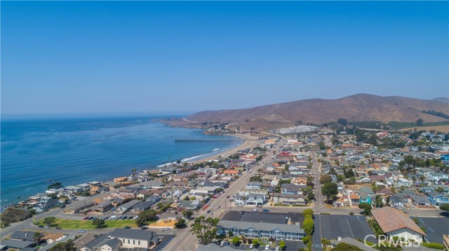 Detail Gallery Image 2 of 6 For 510 Park, Cayucos,  CA 93430 - – Beds | – Baths