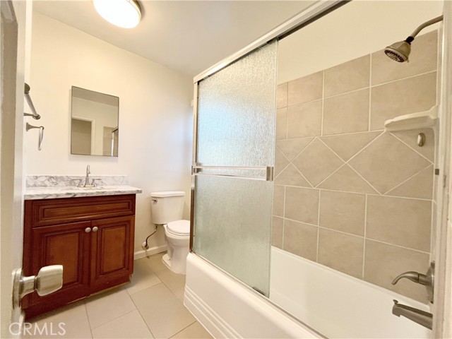 Detail Gallery Image 8 of 10 For 2512 Canada Bld #6,  Glendale,  CA 91208 - 1 Beds | 1 Baths