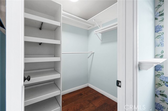 Image 24 of 42 For 6844 Southampton