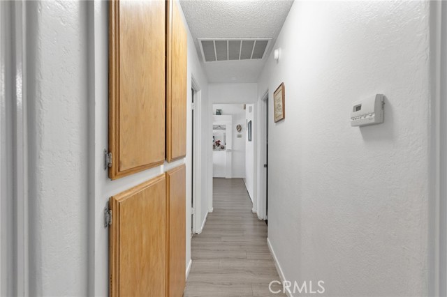 Detail Gallery Image 26 of 40 For 13167 Olathe Rd, Apple Valley,  CA 92308 - 4 Beds | 2 Baths