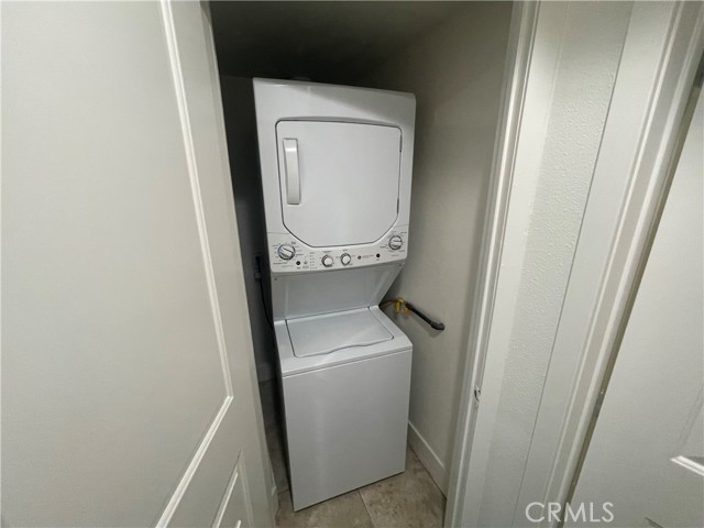 Detail Gallery Image 18 of 33 For 11312 Huston St #8,  North Hollywood,  CA 91601 - 3 Beds | 2/1 Baths