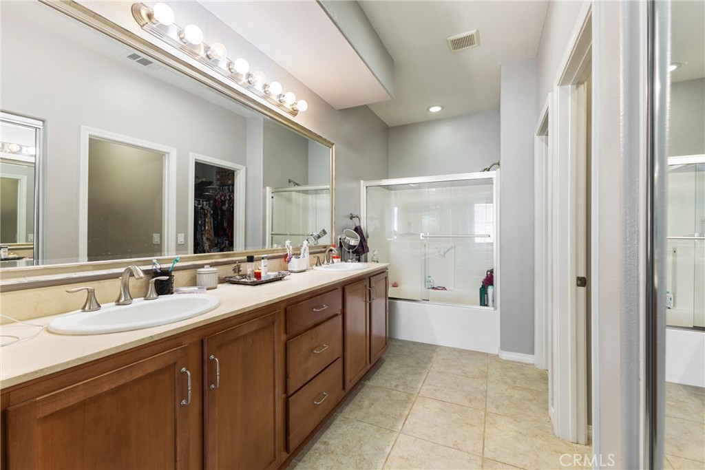 Dc6332D6 E85A 483C Beb4 Aaf2C22B9F11 23919 Brescia Drive, Valencia, Ca 91354 &Lt;Span Style='BackgroundColor:transparent;Padding:0Px;'&Gt; &Lt;Small&Gt; &Lt;I&Gt; &Lt;/I&Gt; &Lt;/Small&Gt;&Lt;/Span&Gt;