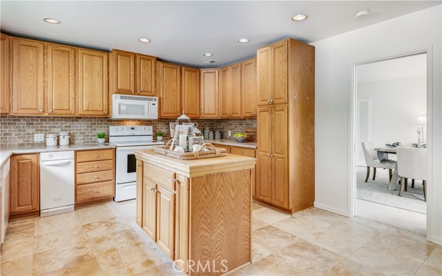 Spacious Kitchen with Center Island