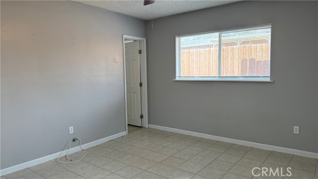 Detail Gallery Image 14 of 25 For 36894 Hayward Ave, Barstow,  CA 92311 - 3 Beds | 2 Baths