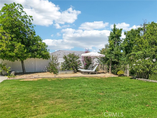 6511 Westview Drive, Riverside CA: https://media.crmls.org/medias/dc639d66-5f85-43ce-b81d-19769592795e.jpg