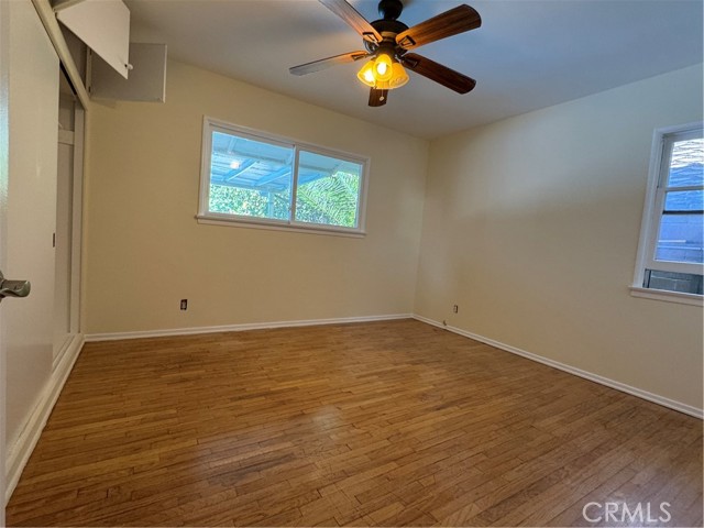 Detail Gallery Image 14 of 17 For 7115 Matilija Ave, Van Nuys,  CA 91405 - 3 Beds | 1/1 Baths