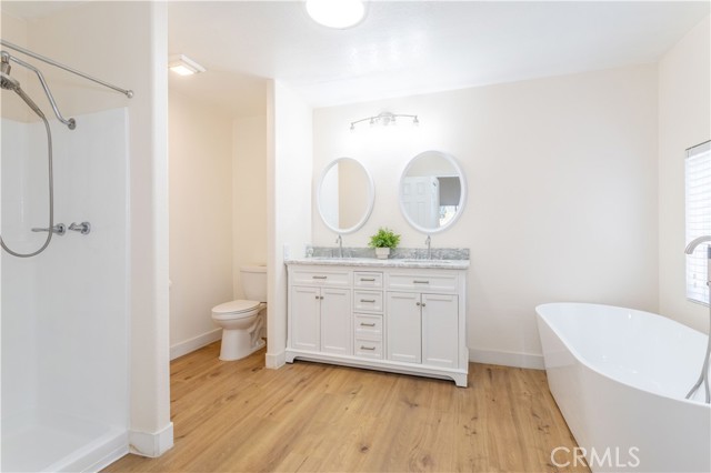 Image 22 of 40 For 20049 Canyon View