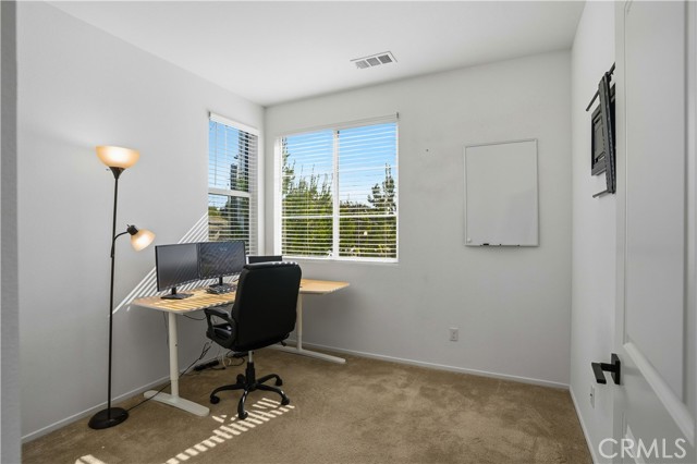 Detail Gallery Image 31 of 48 For 609 Savi #101,  Corona,  CA 92878 - 4 Beds | 2/2 Baths