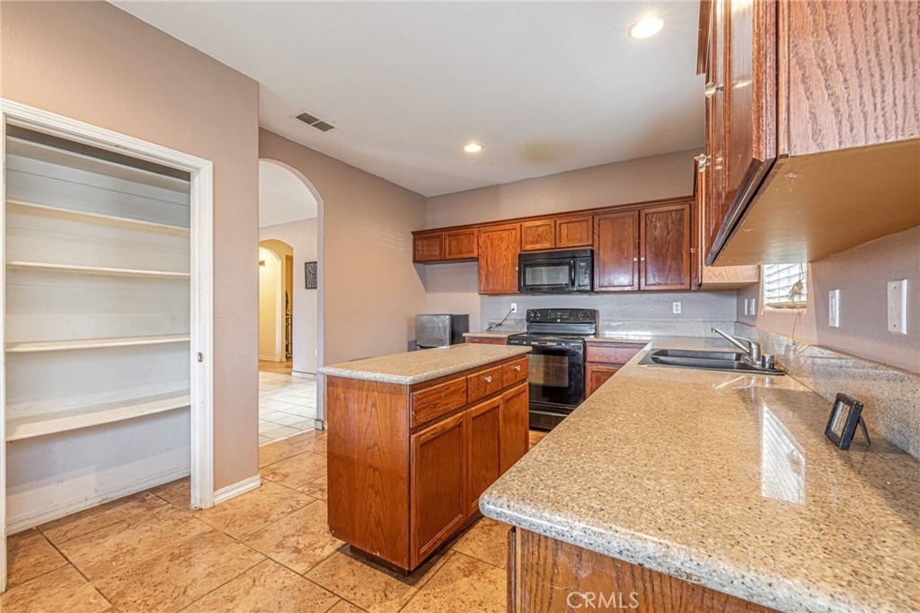 MLS #BB25225617 image #16