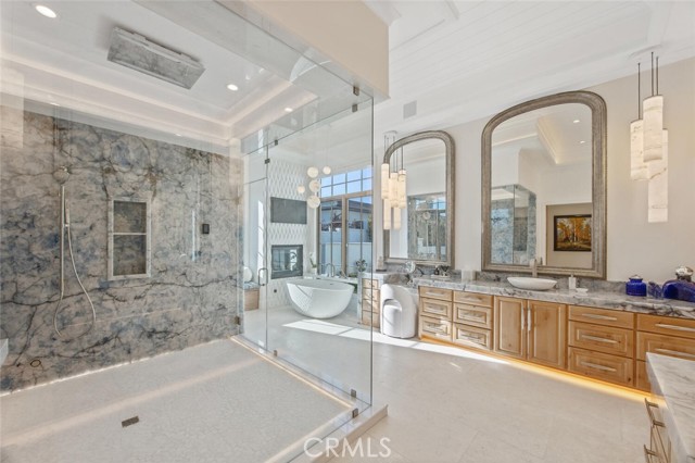 Detail Gallery Image 32 of 49 For 277 Crestview Ave, Camarillo,  CA 93010 - 5 Beds | 5/1 Baths
