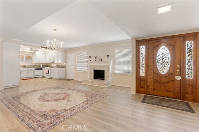 Detail Gallery Image 5 of 25 For 1040 E Del Mar, Orange,  CA 92865 - 4 Beds | 2 Baths