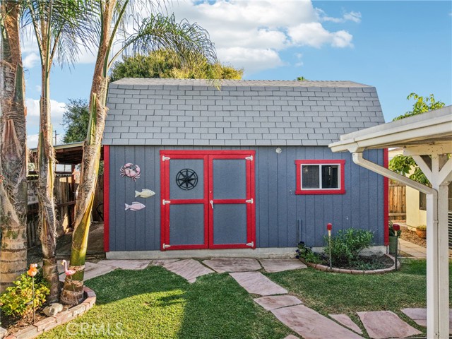 Detail Gallery Image 29 of 37 For 571 Oriole, Corona,  CA 92879 - 4 Beds | 2 Baths