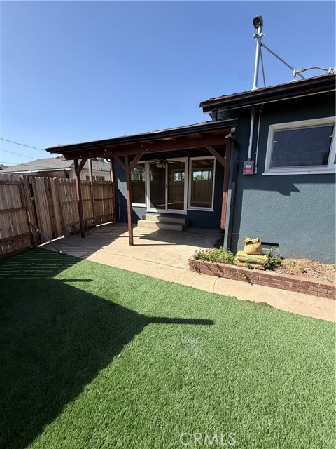 Image 41 of 42 For 11012 Marklein