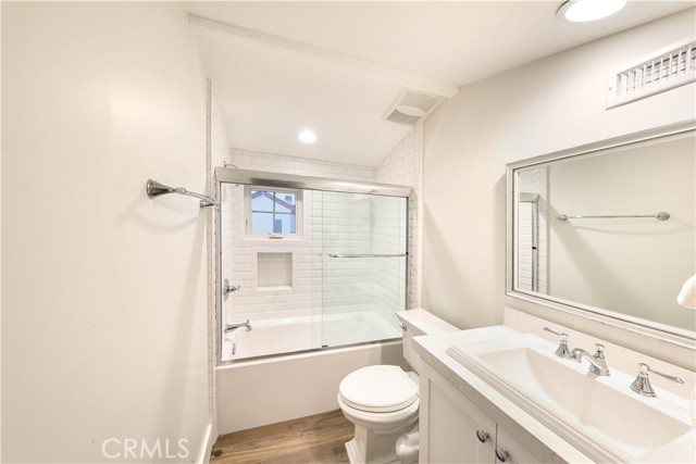 Detail Gallery Image 29 of 44 For 512 Jasmine Ave, Corona Del Mar,  CA 92625 - 3 Beds | 3/1 Baths