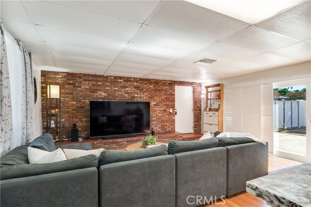 Detail Gallery Image 10 of 18 For 975 Brookside Ave, Redlands,  CA 92373 - 4 Beds | 2 Baths