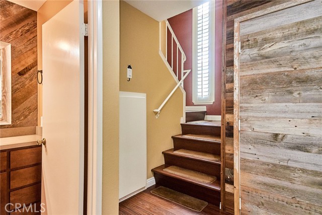 881 Hartford Lane, La Habra CA: https://media.crmls.org/medias/dc6bf46b-cd4b-4ef3-bcd2-0593ff030135.jpg