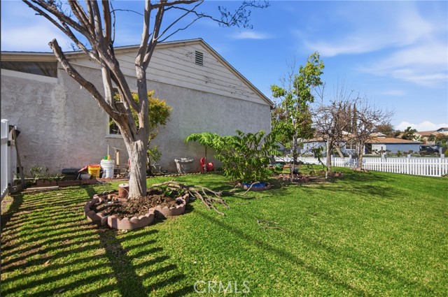 Detail Gallery Image 11 of 14 For 2300 Fulton Ave, Monterey Park,  CA 91755 - 3 Beds | 2 Baths