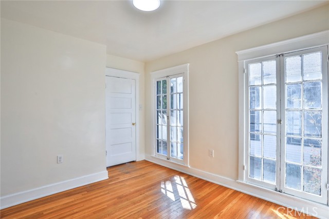 Detail Gallery Image 12 of 34 For 2867 Edgehill Dr, Los Angeles,  CA 90018 - – Beds | – Baths