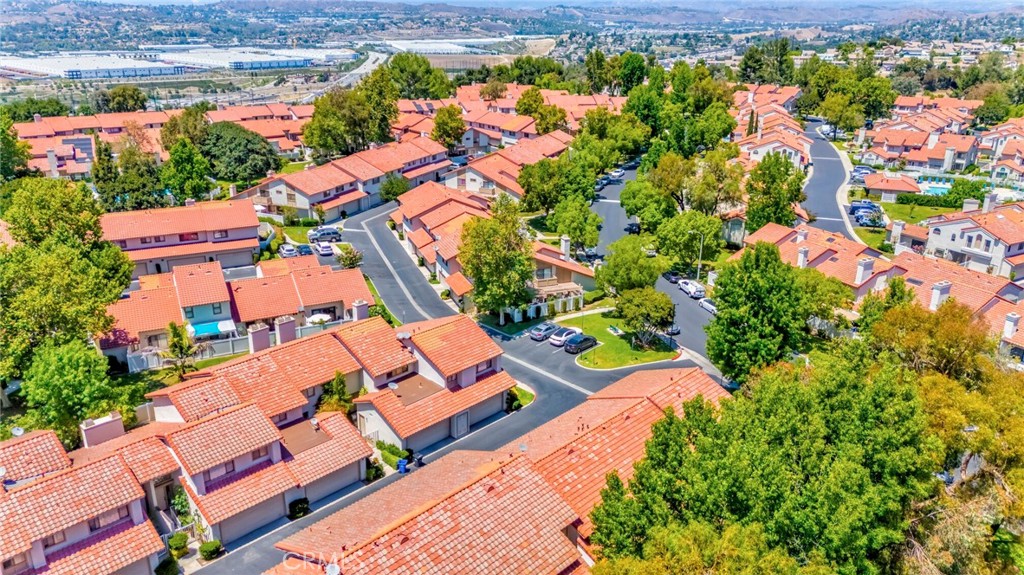 https://media.crmls.org/medias/dc6d832a-e94e-49c7-8379-6b9009da9439.jpg?preset=X-Large