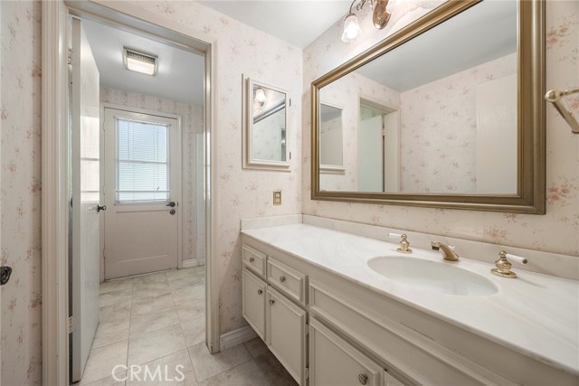 5409 Willowick Circle, Anaheim Hills CA: https://media.crmls.org/medias/dc6dcc17-2867-44cf-9a5f-4402534446c1.jpg