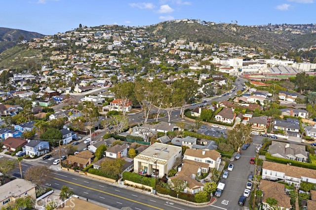 Detail Gallery Image 25 of 25 For 650 Glenneyre St, Laguna Beach,  CA 92651 - 3 Beds | 3 Baths