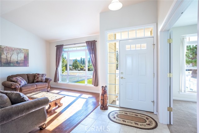 Detail Gallery Image 5 of 36 For 5059 Indian Island, Weed,  CA 96094 - 4 Beds | 2/1 Baths