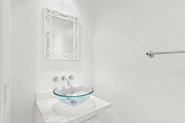 24276 Briones Drive, Laguna Niguel CA: https://media.crmls.org/medias/dc6e9d37-6eff-4b58-ab75-960b3f6c034f.jpg