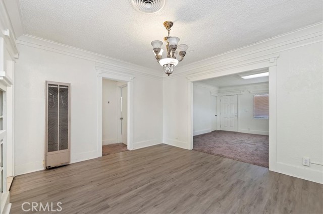 Detail Gallery Image 11 of 32 For 1372 N E St, San Bernardino,  CA 92405 - 4 Beds | 1/1 Baths